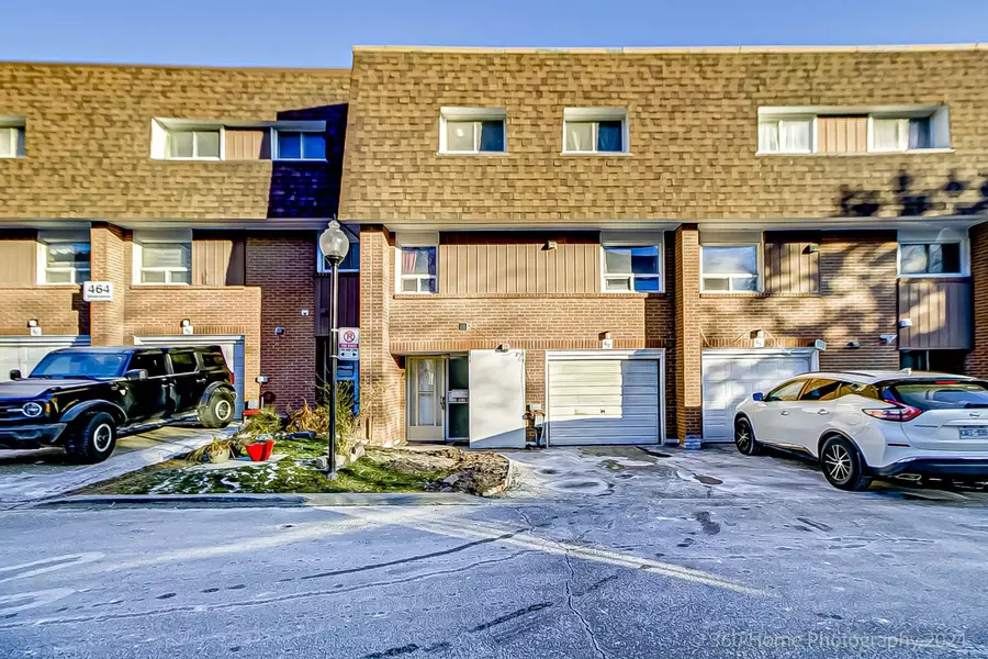 464 Silverstone DR #62, Toronto W10, ON M9V 3K8