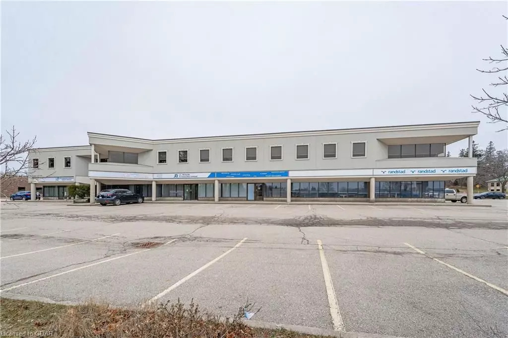 Guelph, ON N1H 7Y6,450 SPEEDVALE AVE W #201