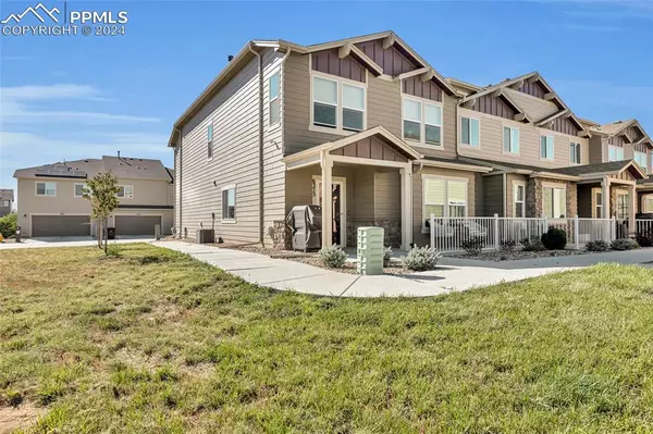 Colorado Springs, CO 80925,6375 White Wolf PT