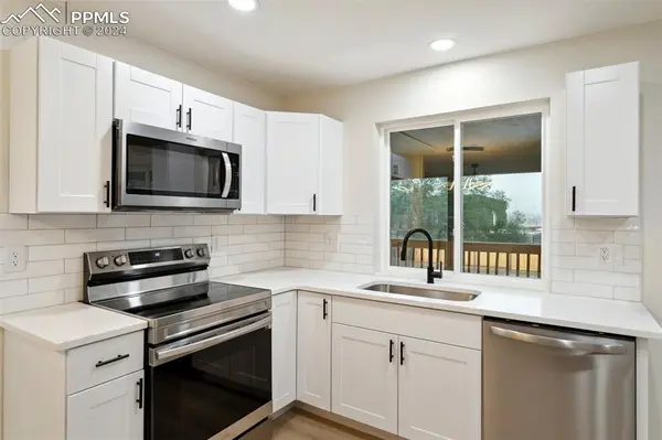 Colorado Springs, CO 80911,414 Harvard ST