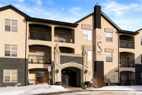 Regina, SK S4Z 0A5,1640 Dakota DRIVE #208