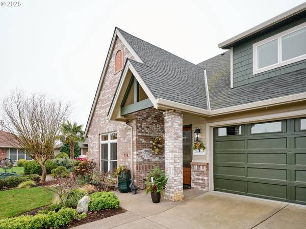 Woodburn, OR 97071,768 GOOSE HOLLOW CT