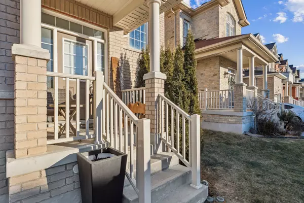 Clarington, ON L1B 0E2,7 McDONALD CRES