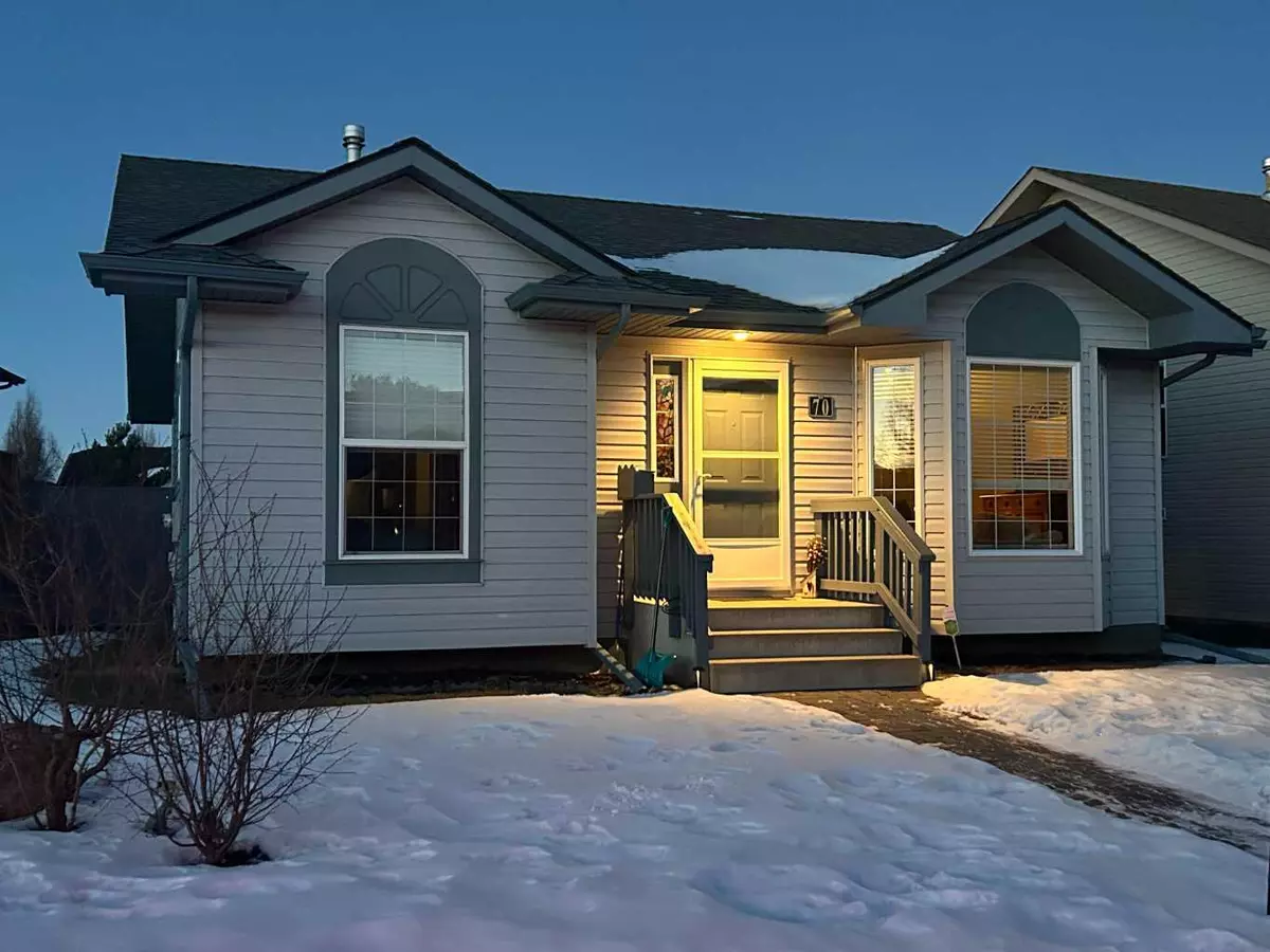 Lacombe, AB T4L 2S4,70 McKinlay CRES