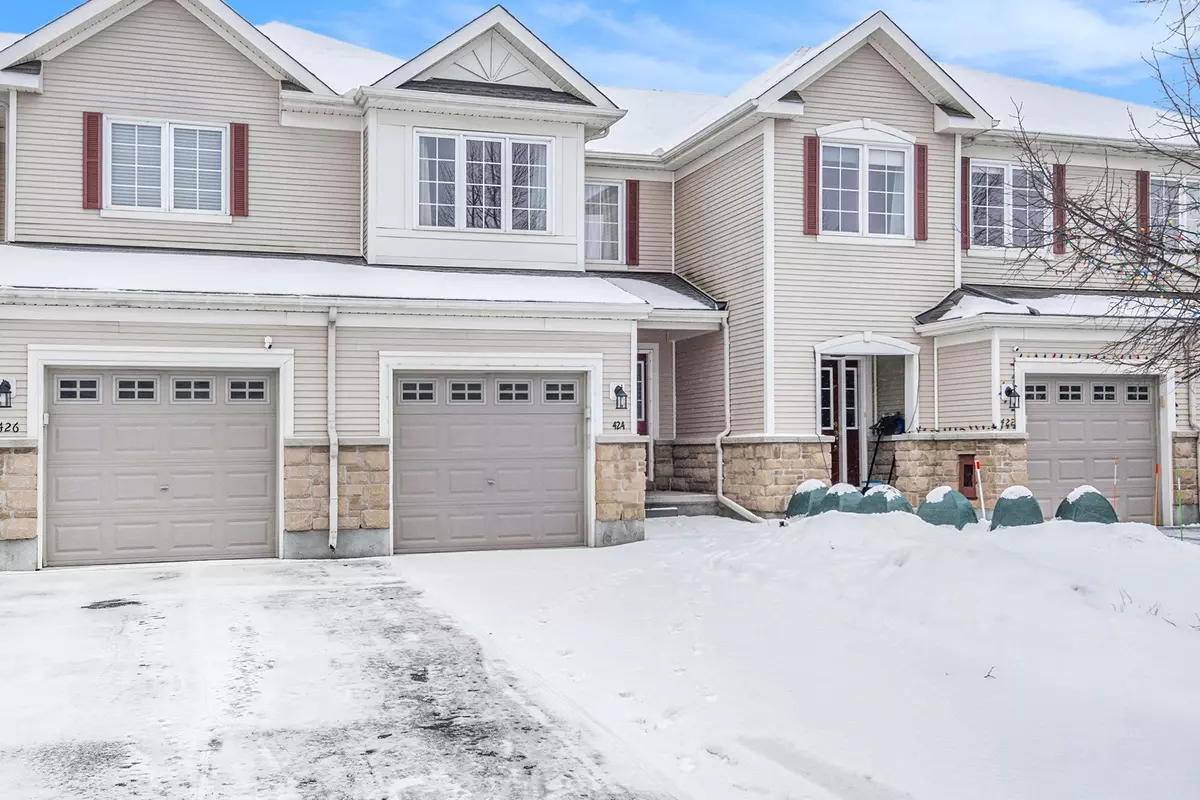 Barrhaven, ON K2J 0H7,424 Ashbourne CRES