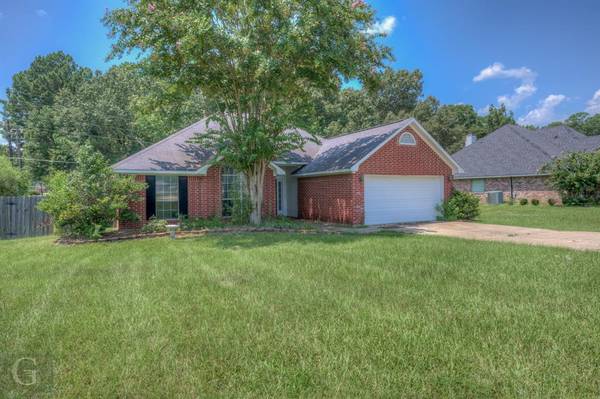 4896 Fairway View, Shreveport, LA 71107