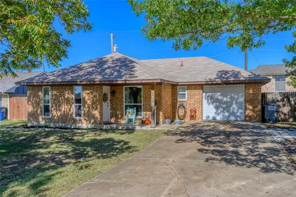 410 E Hazelwood Street, Princeton, TX 75407