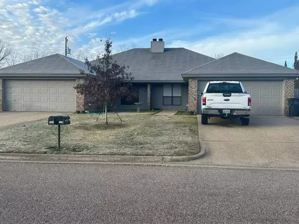 Cleburne, TX 76033,1206 Lindsey Lane