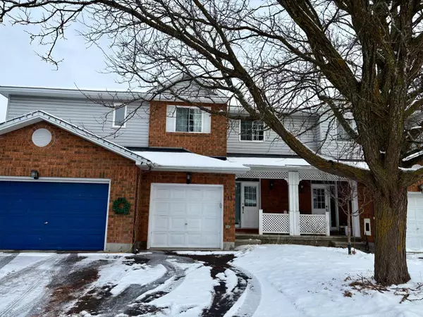 13 Grassy Plains DR, Kanata, ON K2M 2P1