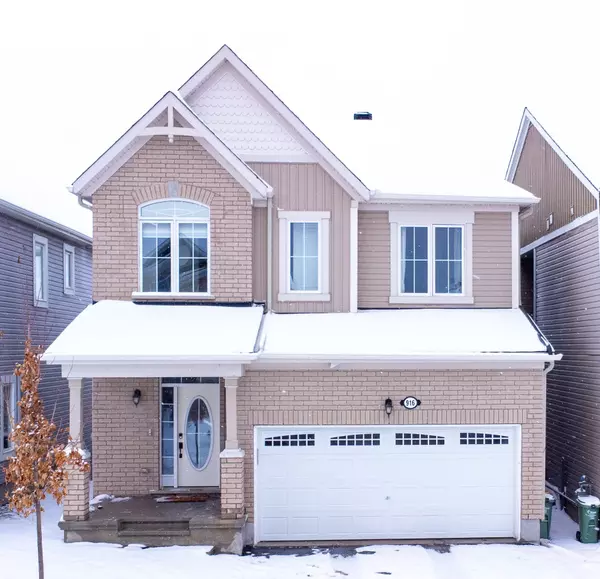 916 SHIMMERTON CIR, Kanata, ON K2M 0L4