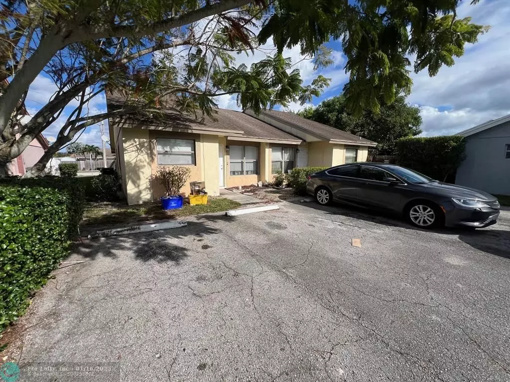 Wellington, FL 33414,1350 White Pine Dr