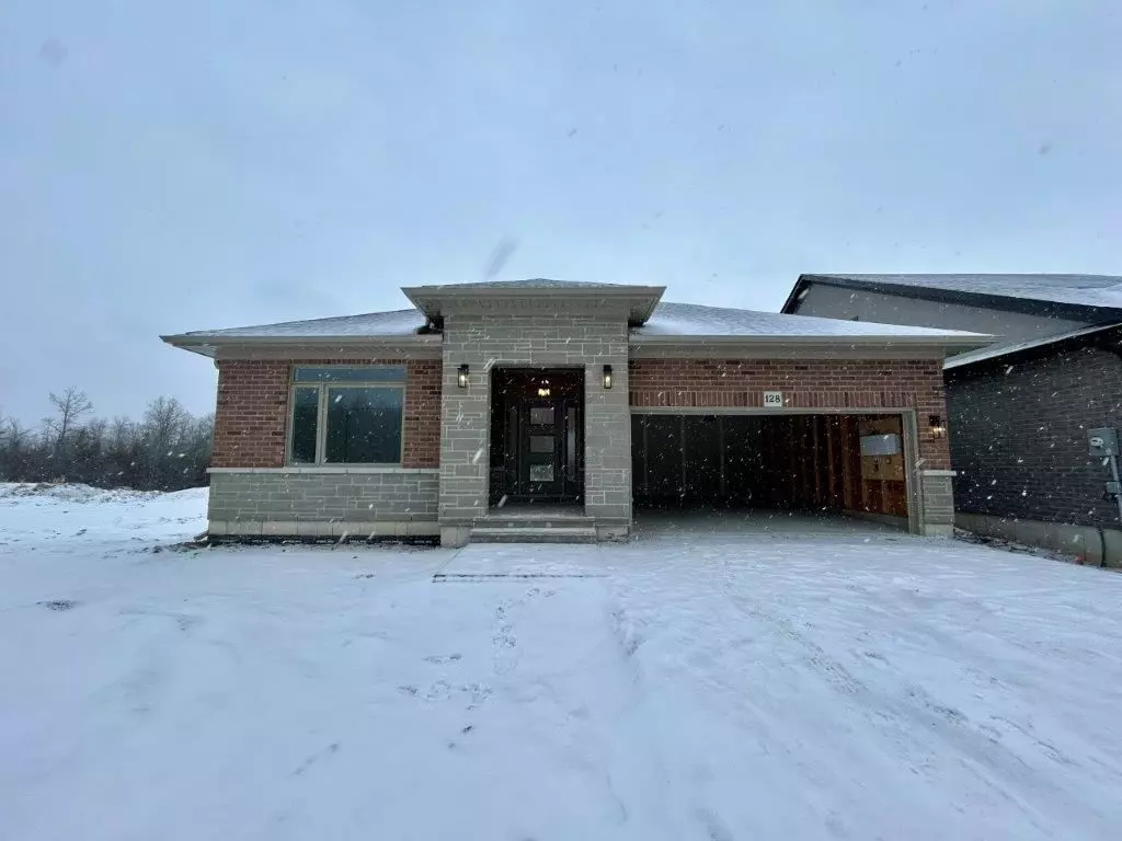 Quinte West, ON K8R 0B4,128 Stonecrest BLVD