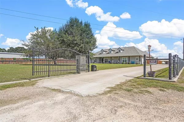 Burleson, TX 76028,9708 County Road 528