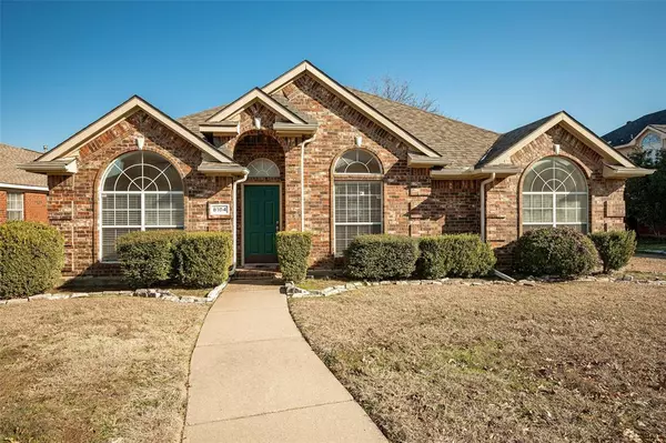 8104 Greenwood Drive, Plano, TX 75025