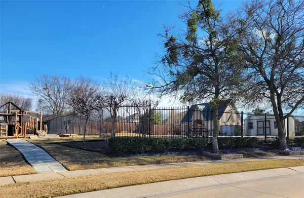 2004 Helmoken Falls Drive, Anna, TX 75409