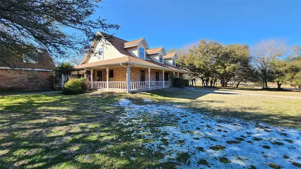 Weatherford, TX 76087,104 Clear Lake Court