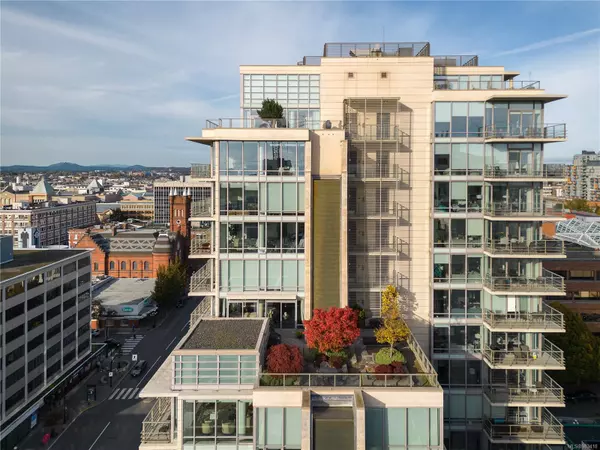 707 Courtney St #1406, Victoria, BC V8W 0A9