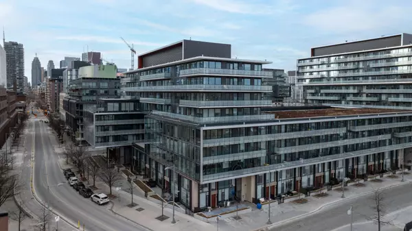 180 Mill ST #550, Toronto C08, ON M5A 0V7