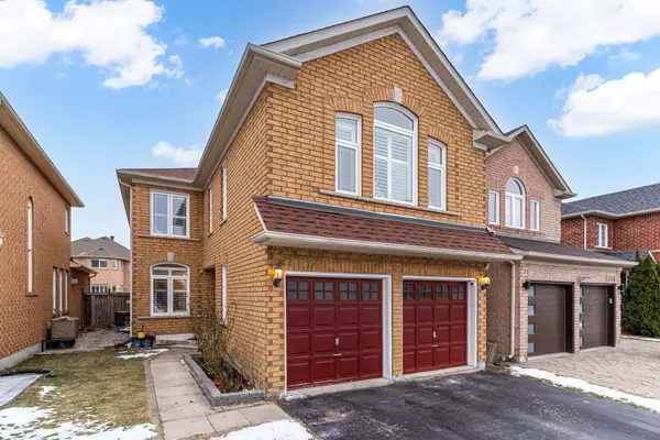 Mississauga, ON L5N 8A4,3354 Gumwood RD