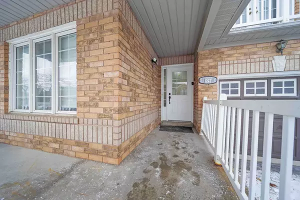 Peel, ON L6R 2G9,137 Seaside CIR