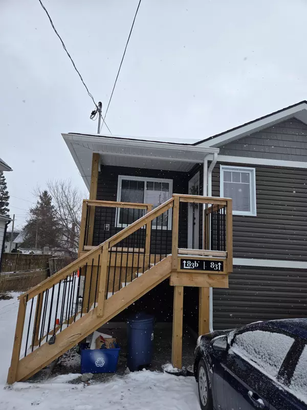 83 BRIDGE ST W, Belleville, ON K8P 1J4