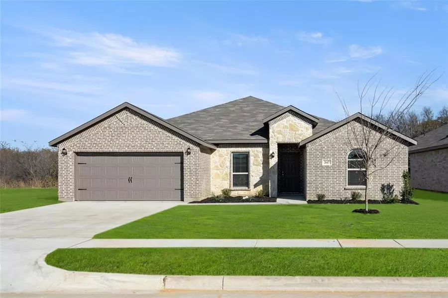 2617 Streamside Drive, Burleson, TX 76028