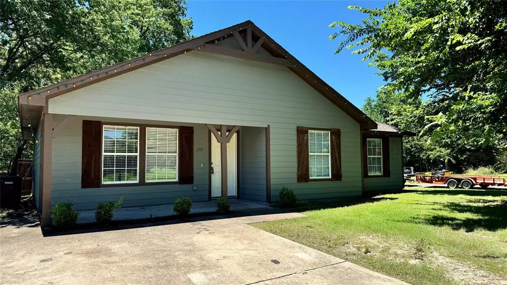 1715 Hemphill Street, Greenville, TX 75401