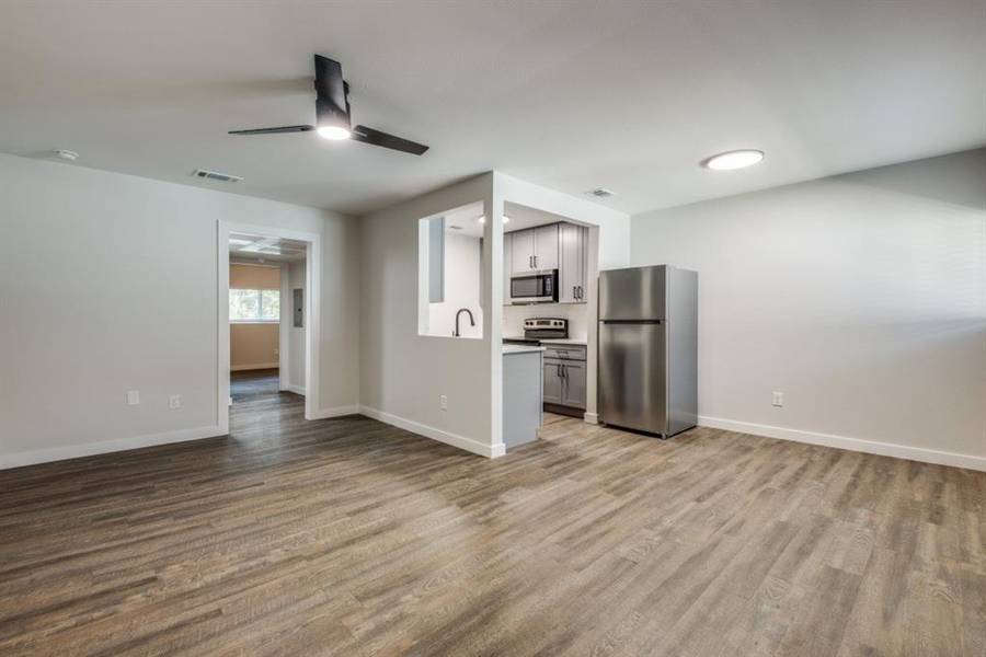 5909 Gaston Avenue #206, Dallas, TX 75214