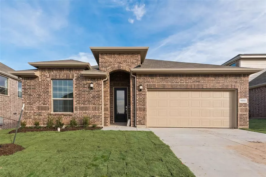 9508 Capehart Road, Fort Worth, TX 76179