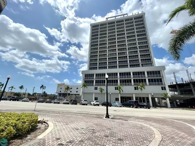 1720 Harrison St  #11D & 11D-1, Hollywood, FL 33020