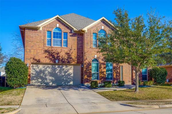 6207 Weaver Drive,  Arlington,  TX 76001