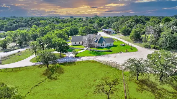 Granbury, TX 76049,5300 Little Road