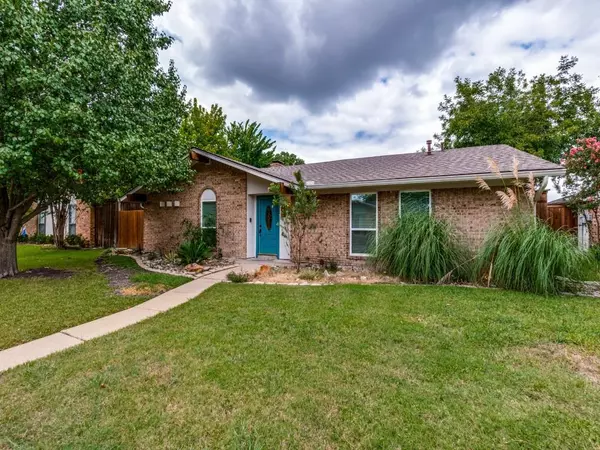 Garland, TX 75040,713 Woodcastle Drive