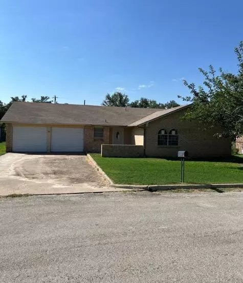 310 Brookside Street,  Sonora,  TX 76950