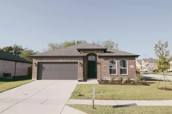 1206 Anderson Drive, Trenton, TX 75490