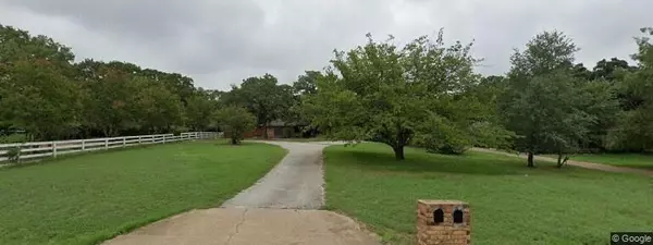 417 Meadow Creek Drive, Mansfield, TX 76063