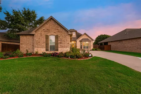 Arlington, TX 76001,3918 Bridle Oaks Drive