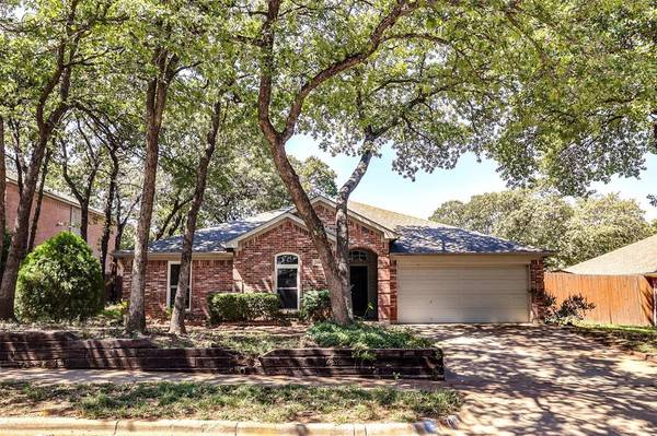 5506 Bright Star Trail, Arlington, TX 76017