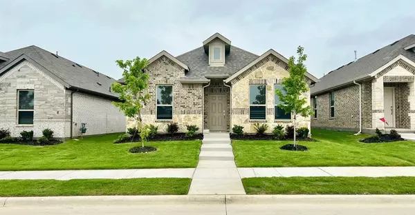 2829 Buttermilk Drive, Midlothian, TX 76065