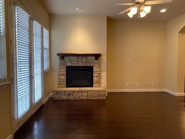 Irving, TX 75039,6748 San Roque