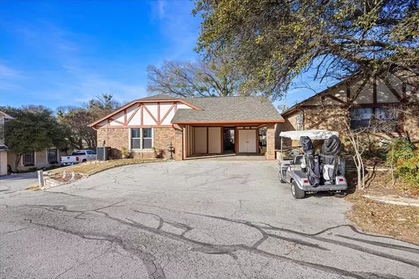 Granbury, TX 76049,6236 Tezcuco Court