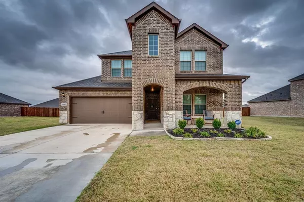 1507 Shoreline, Waxahachie, TX 76065