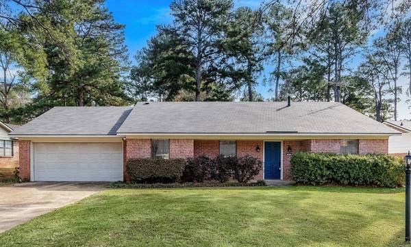 310 Ellerbe Ridge Drive, Shreveport, LA 71106