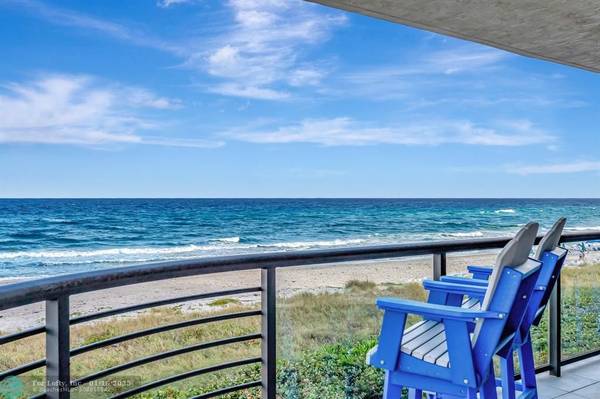 Highland Beach, FL 33487,2727 Ocean Blvd  #407