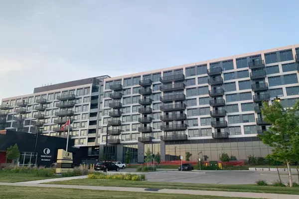 2450 Old Bronte RD #816, Oakville, ON L6M 5P6