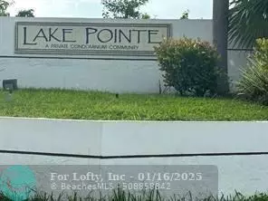 214 Lake Pointe Dr  #205, Oakland Park, FL 33309