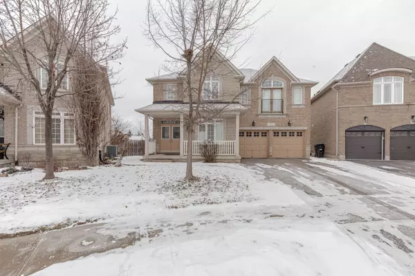 37 DELMONICO RD, Brampton, ON L6P 2W8