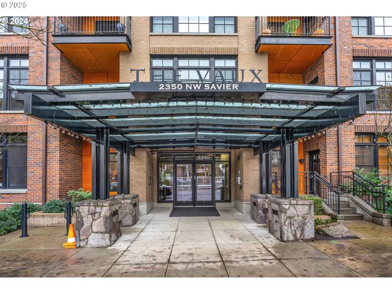 2350 NW SAVIER ST #118, Portland, OR 97210