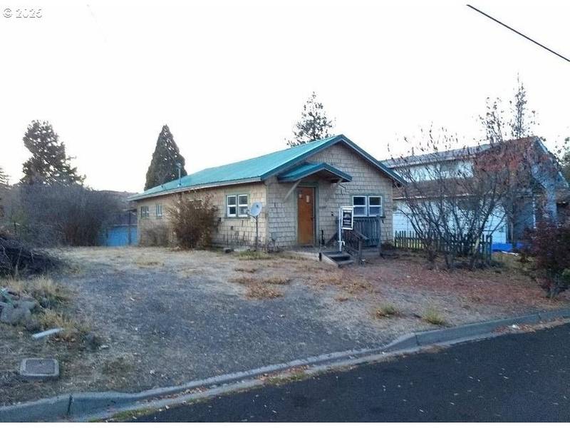 1336 LAKEVIEW AVE, Klamath Falls, OR 97601