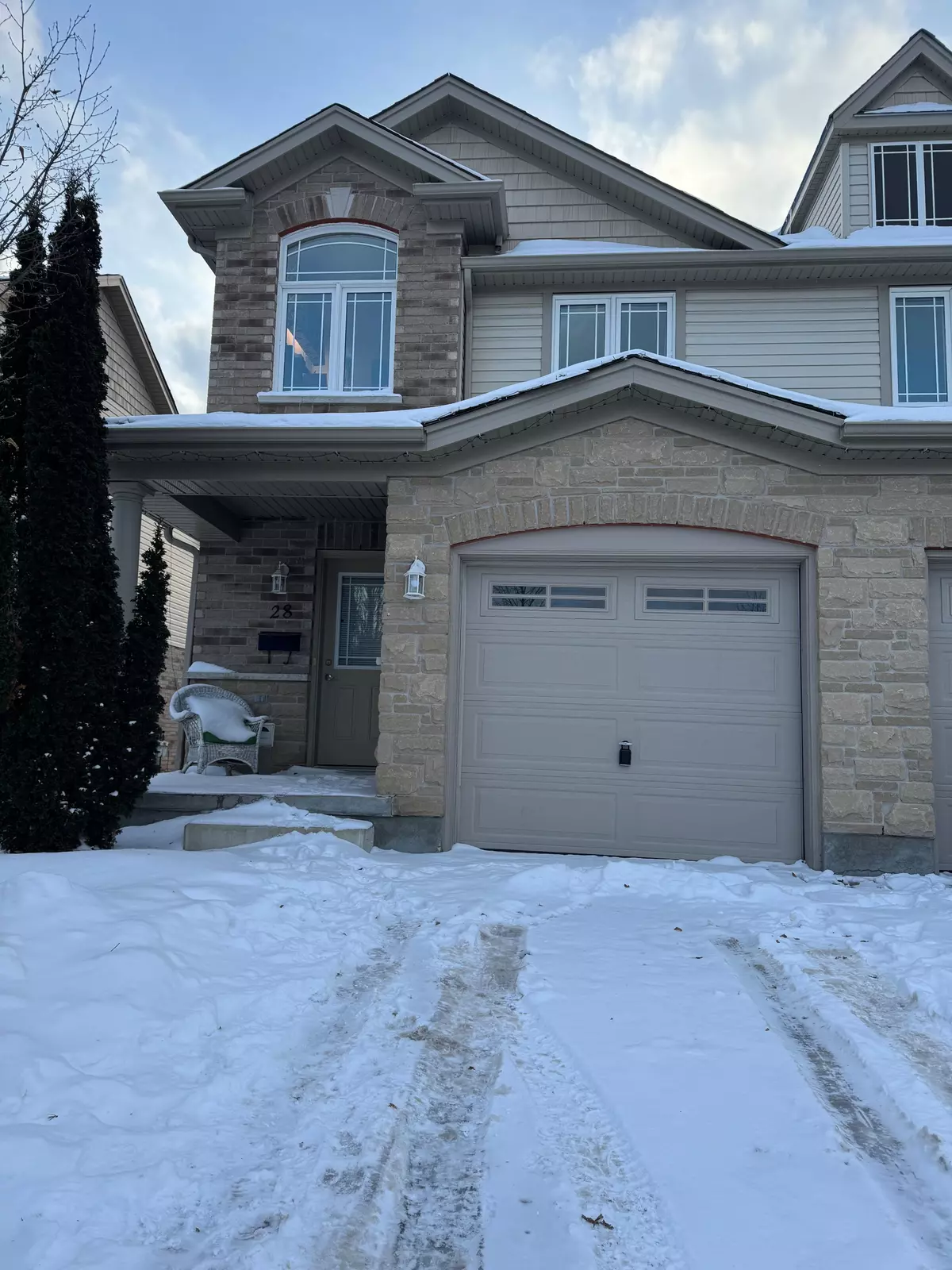 Guelph, ON N1L 0H6,28 Waterford DR